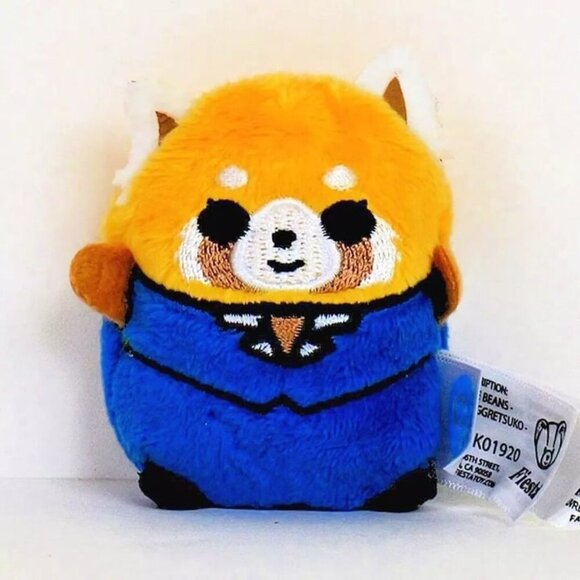 Aggretsuko Cutie Beans Series 1 - Smiling Aggretsuko with Clip Case - Picture 1 of 6